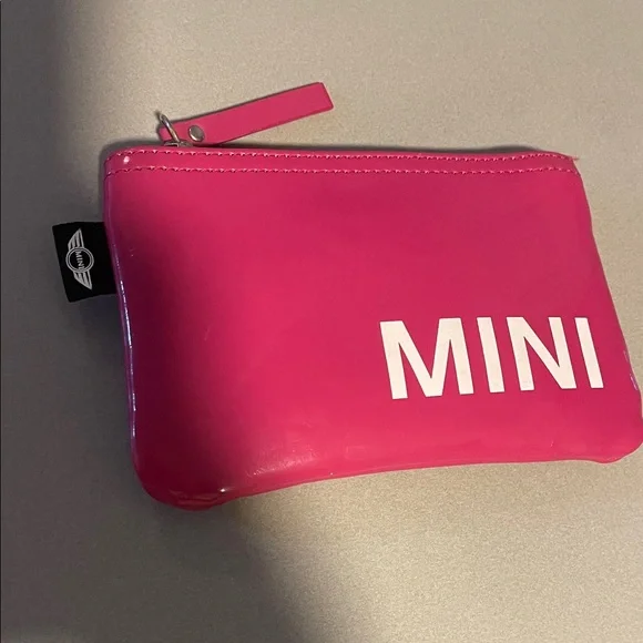 Mini Cooper Pink Pouch - Picture 1 of 2